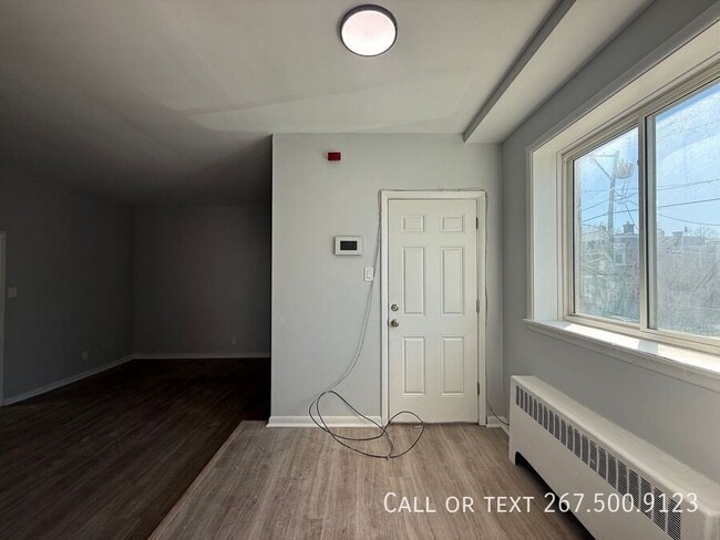 Building Photo - 101 N 63rd St