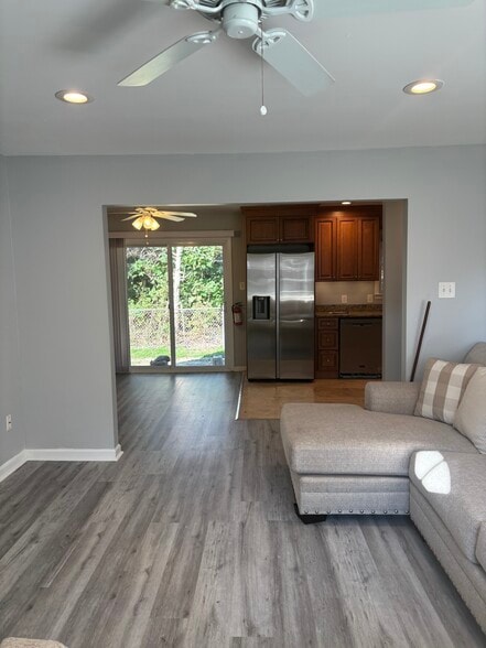 Living Room - 87 Tansboro Rd