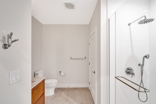 Building Photo - 99 Sumner St