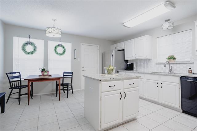 Building Photo - 6223 Cupertino Trail