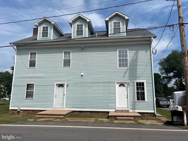 Building Photo - 8156 Rocky Ridge Rd