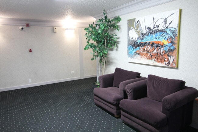 Building Photo - 960 Beau Dr