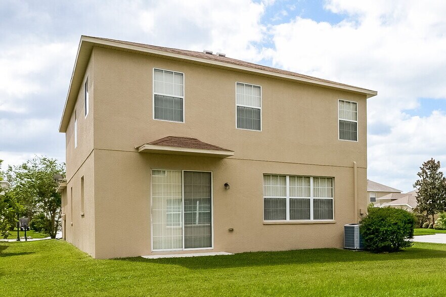 Building Photo - 9432 Wellstone Dr