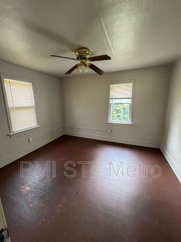 Building Photo - 5336 Fletcher St