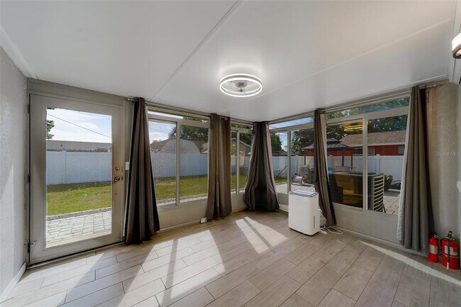 Building Photo - 7849 86th Way N