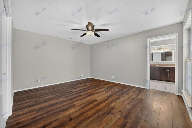 Building Photo - 4900 Ledgestone Dr