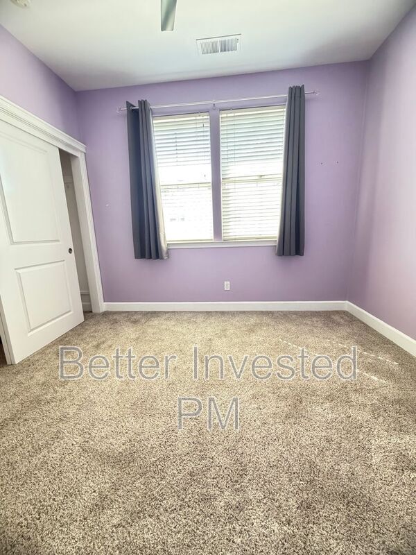 Building Photo - 2455 Prairie Ln