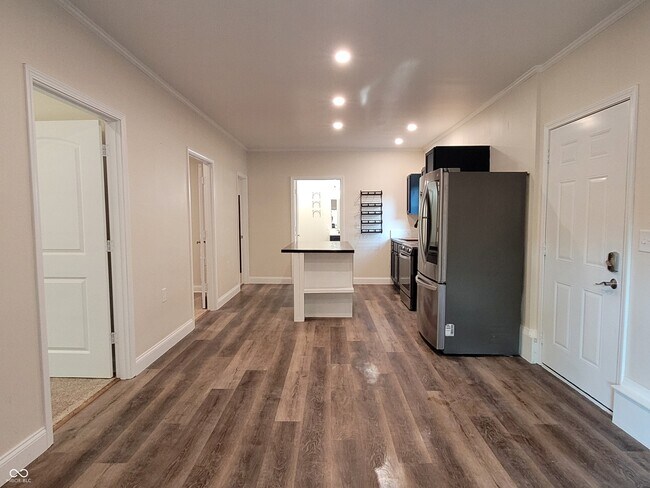 Building Photo - 127 Bailey Ln