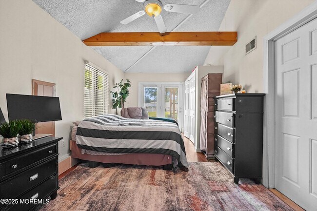 Primary Photo - 50 Burton Dr