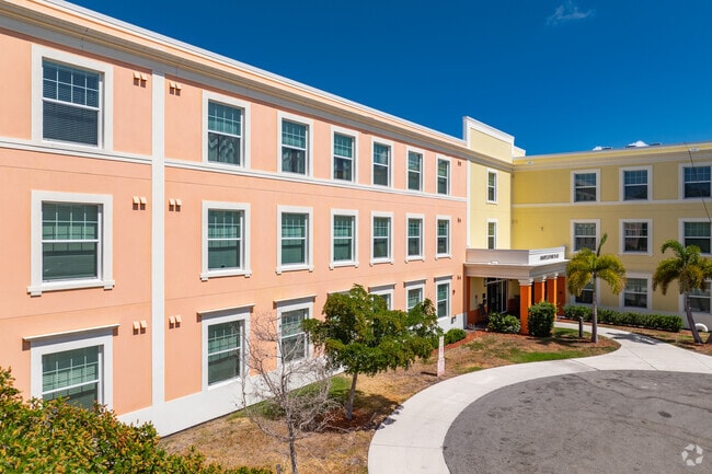 Building Photo - Cypress Square II