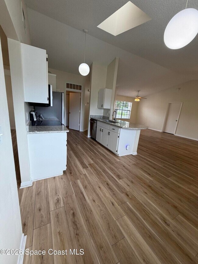 Building Photo - 1460 Heartwellville St NW
