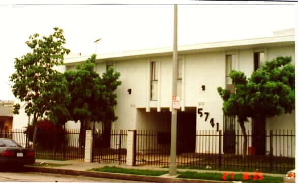 Primary Photo - 5741 Virginia Ave