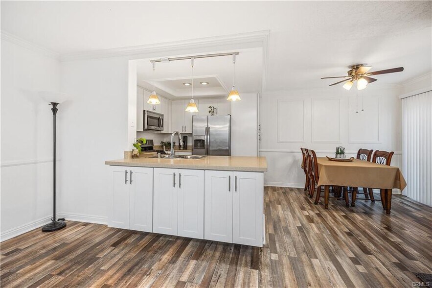 Building Photo - 24481 Mozer Dr