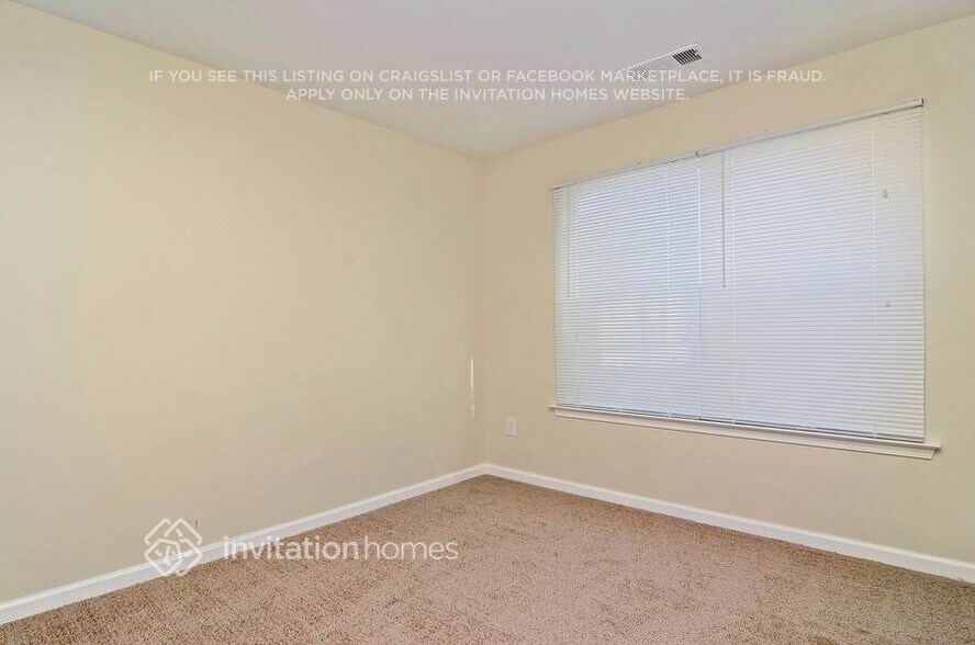 Building Photo - 7718 Parkside Dr