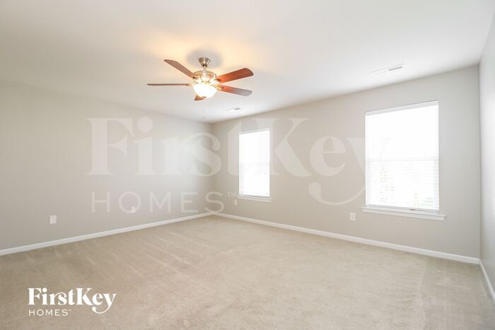 Building Photo - 5479 Misty Hill Cir