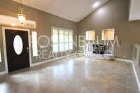 Building Photo - Stunning 4-bedrooms, 3.5 baths home with a...