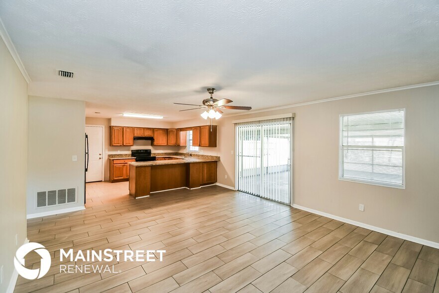 Building Photo - 1113 Grove Park Dr S