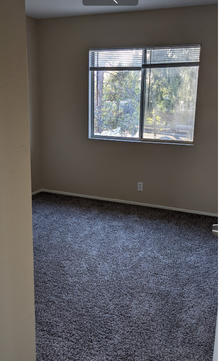 Building Photo - 26935 Lightfoot Dr