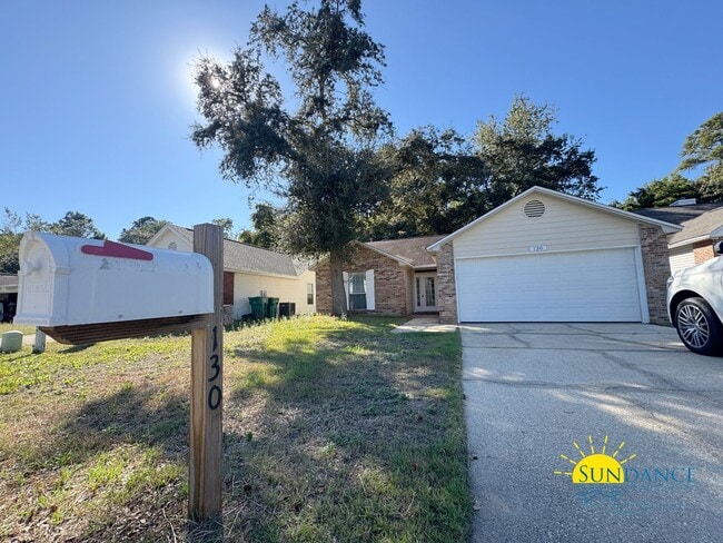 Building Photo - 130 Wright Cir