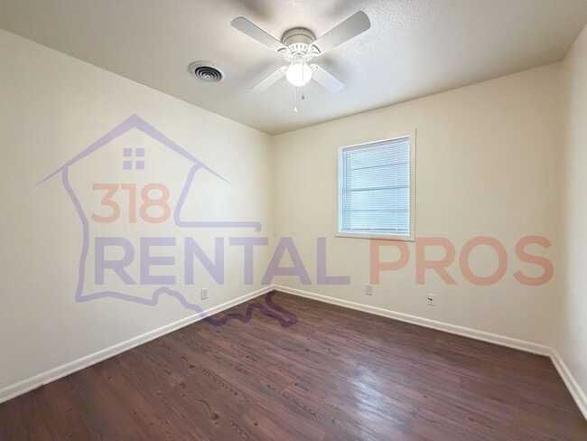 Building Photo - 3 Bed 2 Bath Home in Ruston!