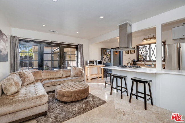 Building Photo - 4930 Strohm Ave