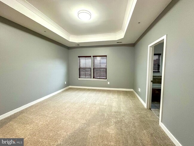 Building Photo - 601 Colindale St