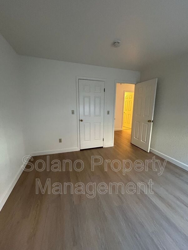 Building Photo - 1829 Nephi Dr