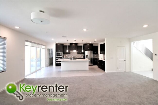 Building Photo - 4684 Flagstaff Dr