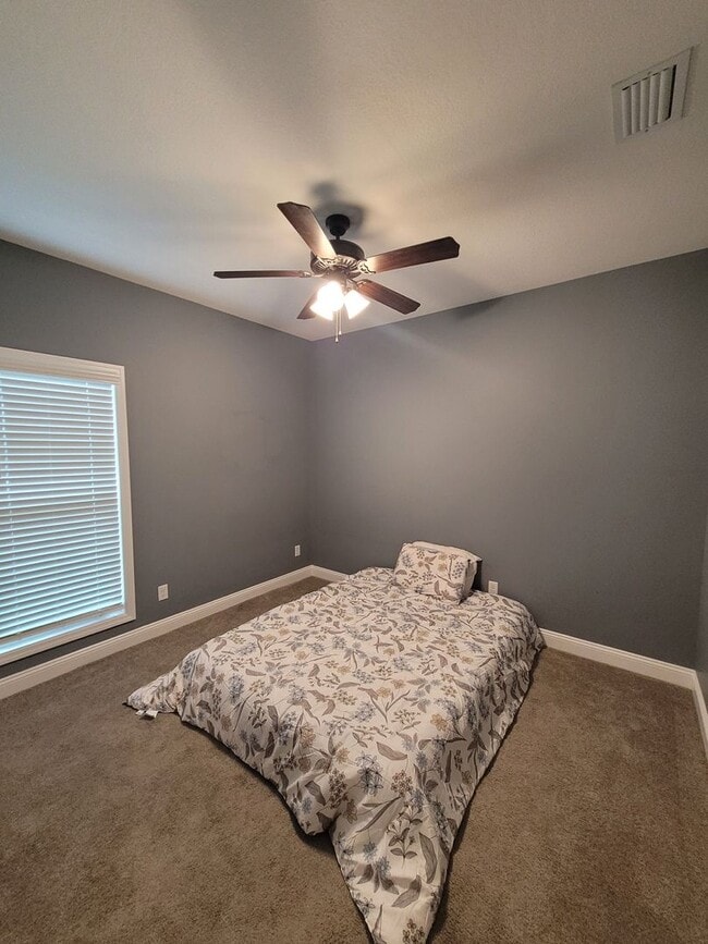 Building Photo - Elegant 4-Bedroom Home with Gourmet Kitchen, Luxurious Primary Suite & Fenced Yard in Hahira!