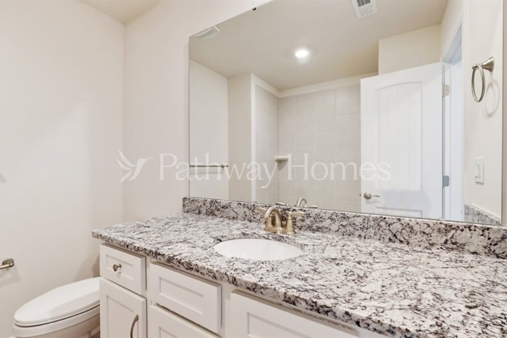 Building Photo - 129 Tanner Lp