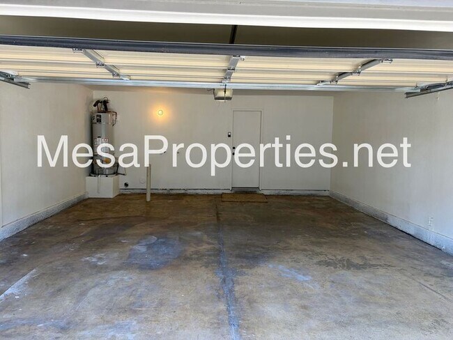 Building Photo - 267 Grayson Way