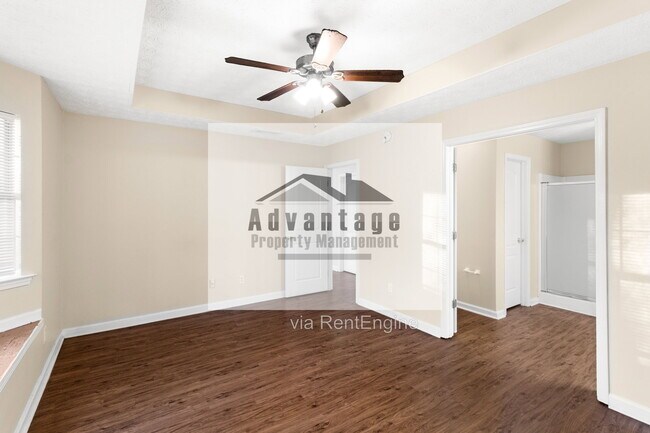 Building Photo - 382 Summer Hill Cir