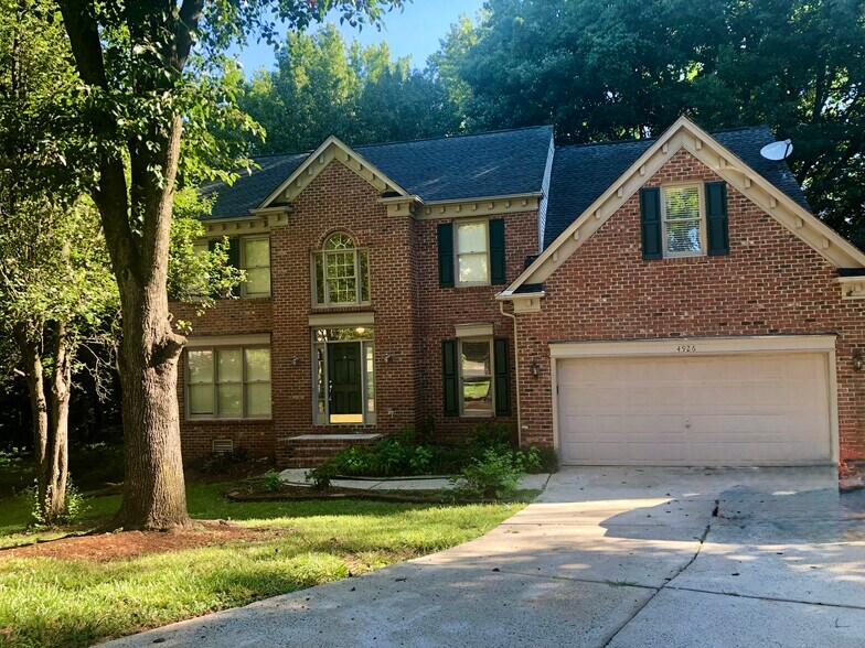 Primary Photo - 4926 Benthaven Ln