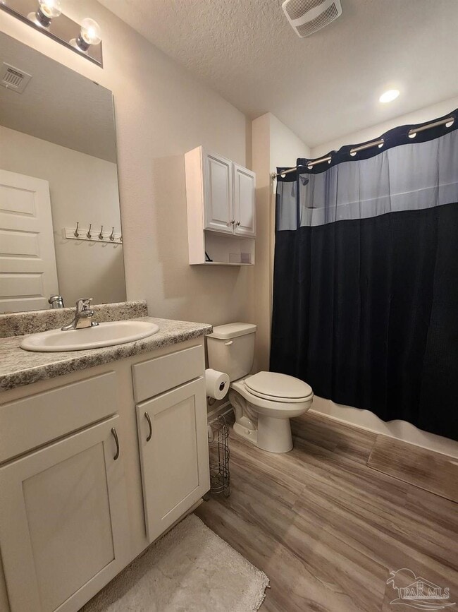 Building Photo - 5379 Peach Dr
