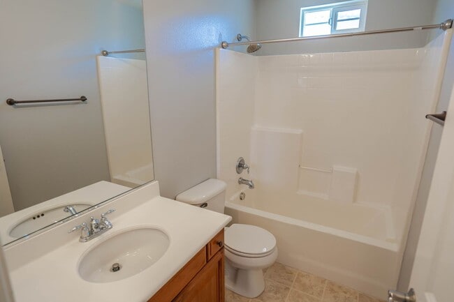 Building Photo - COMING SOON! Charming 2-Bedroom Townhome with Community Amenities in Saugus!