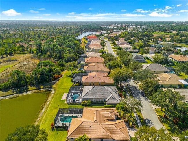 Building Photo - 936 Scherer Way