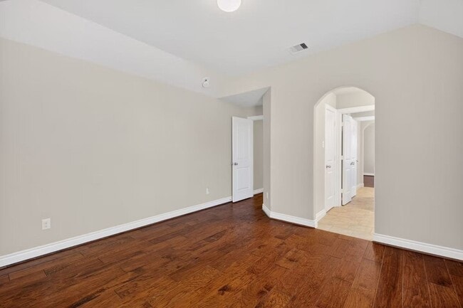 Building Photo - 25610 Fleming Lodge Ln