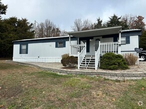 Building Photo - 2 bedroom 1 bathroom mobile home for rent