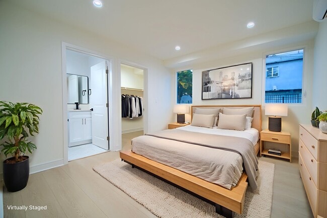 Building Photo - 8414 S McKinley Pl