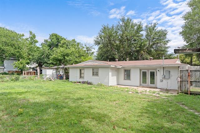 Building Photo - 5860 Tracyne Dr