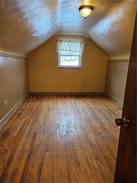 Building Photo - 471 Kimlyn Ave