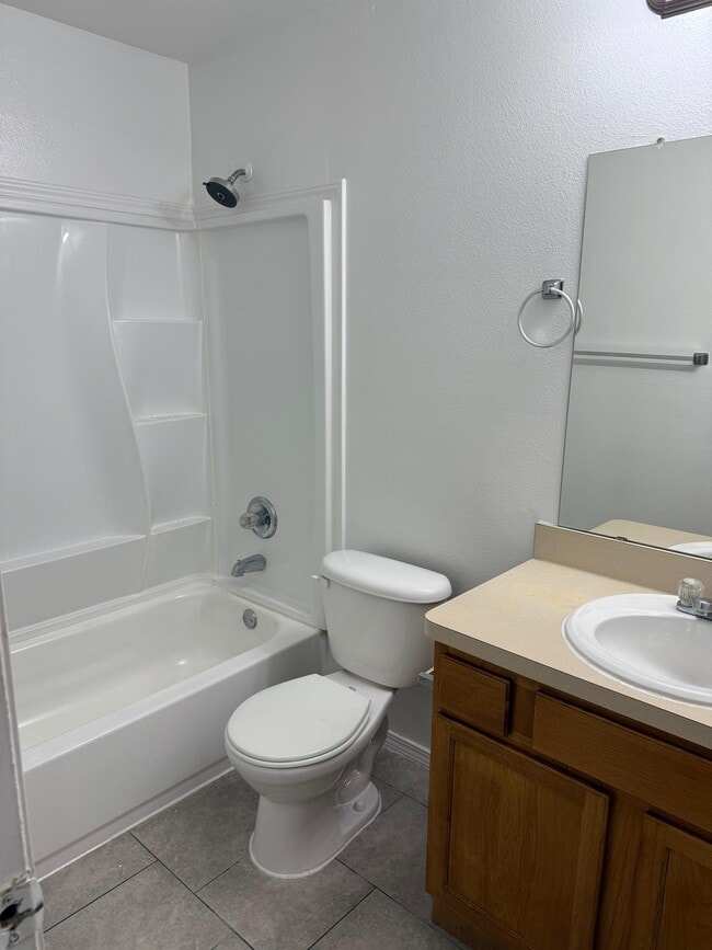 Building Photo - 1920 Galveston Ave