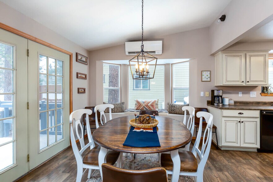 Building Photo - 17184 Island Loop Way