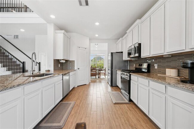 Building Photo - 9414 Camden Clf Ct