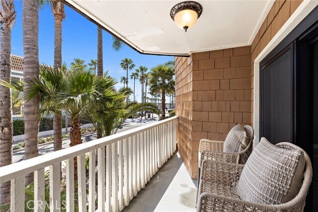 Building Photo - 600 E Oceanfront
