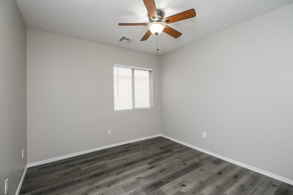 Building Photo - 31318 N Shale Dr