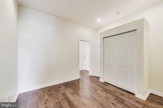 Building Photo - 1625 S Street NW Unit 1