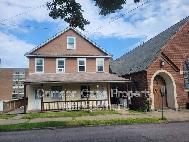 Building Photo - 34 E Church St