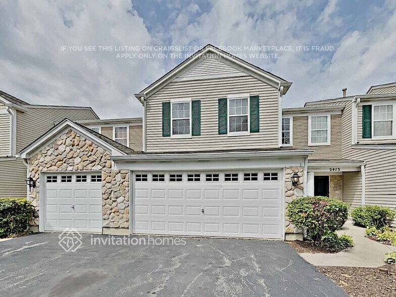 Building Photo - 2411 Oak Tree Ln