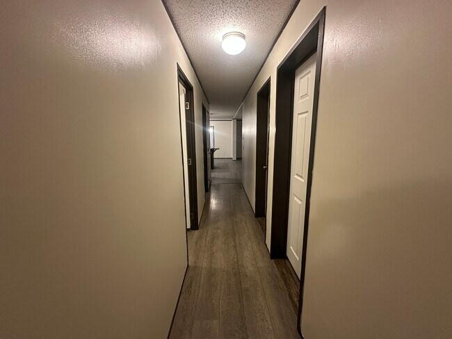 Building Photo - 2123 Bradford St